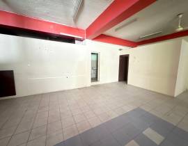 Commercial Bldg/Offices for Rent St. James, Monteg