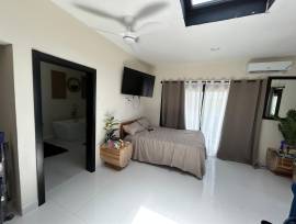 House for Rent St. James, Unity Hall