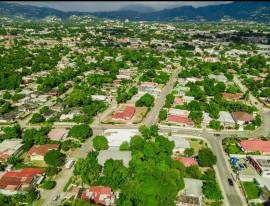 Commercial Bldg/Offices for Rent Kingston & St. An