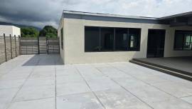 Commercial Bldg/Offices for Rent Kingston & St. An