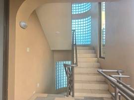 Commercial Bldg/Offices for Rent Manchester, Mande